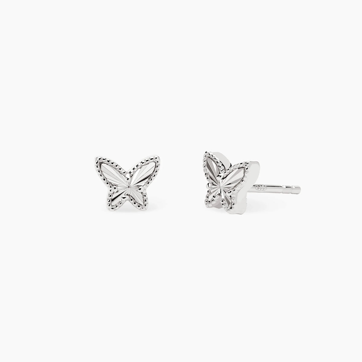 Orecchini a lobo in argento con farfalla
VOILÀ 563978