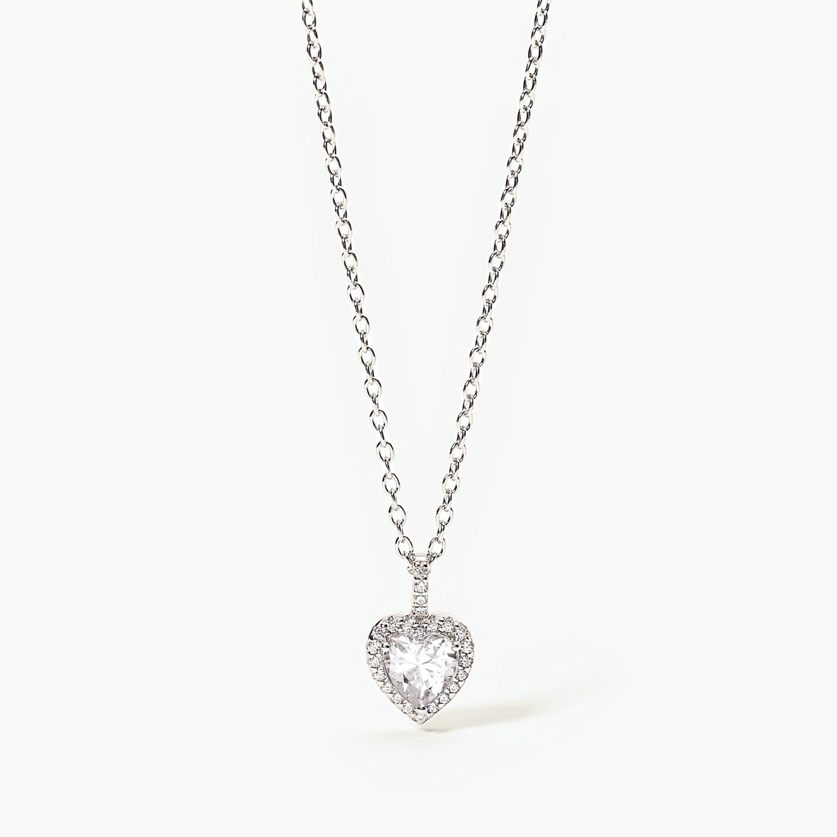 Girocollo in argento con ciondolo a cuore e zirconi
LOVE AFFAIR 553103