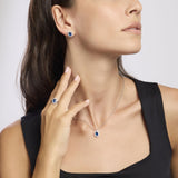 Orecchini a lobo con zaffiri sintetici ovali
COOL OR RÉTRO? 563716