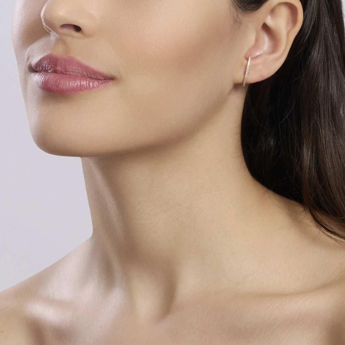 Orecchini in argento e zirconi
RAGGIO DI SOLE 563939
