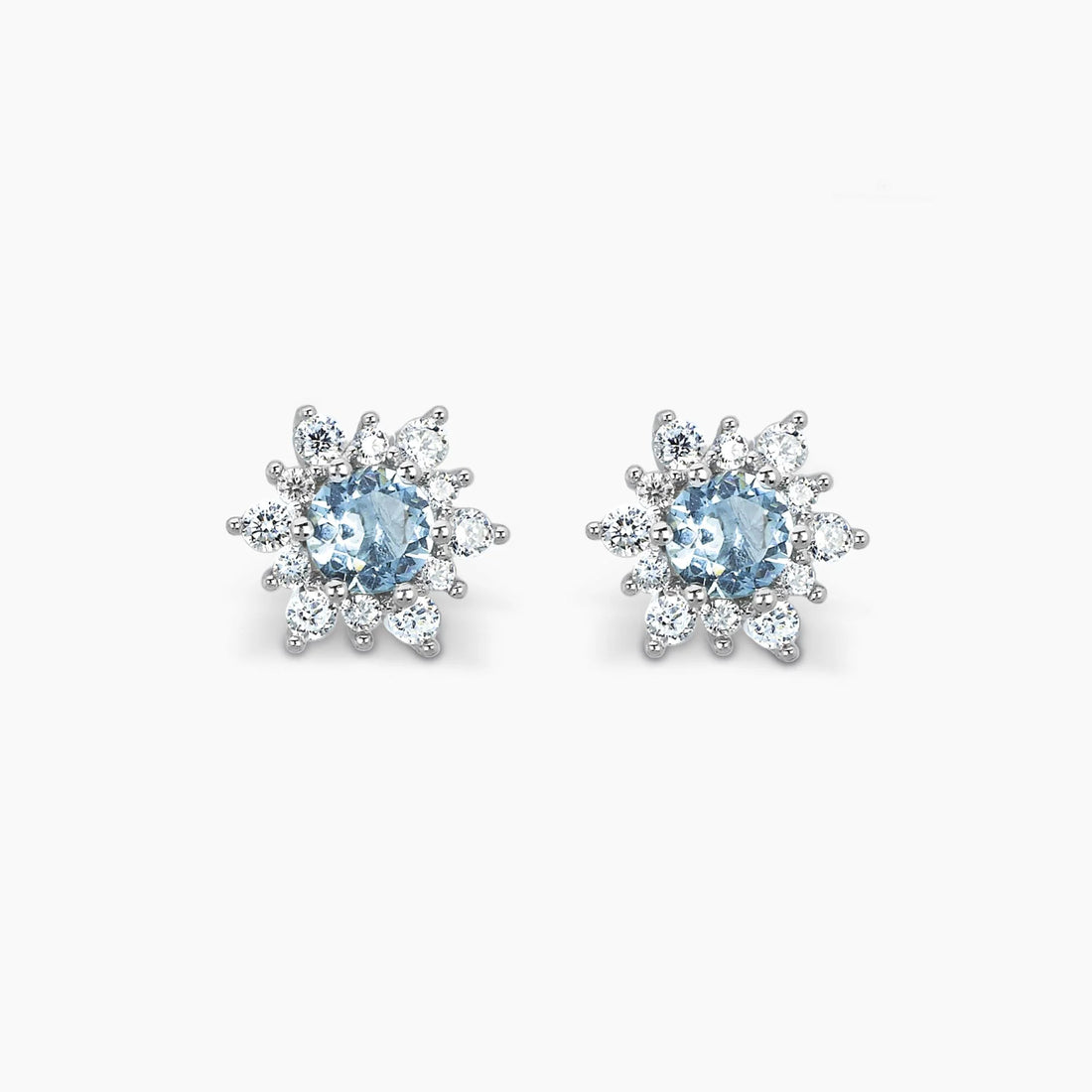 Orecchini a fiore con acquamarina sintetica e zirconi
LIGHT BLUE 563073